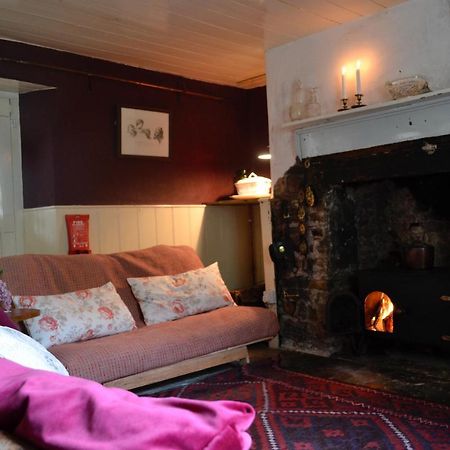 New Inn Brilley Whitney Εξωτερικό φωτογραφία