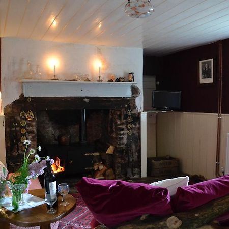 New Inn Brilley Whitney Εξωτερικό φωτογραφία